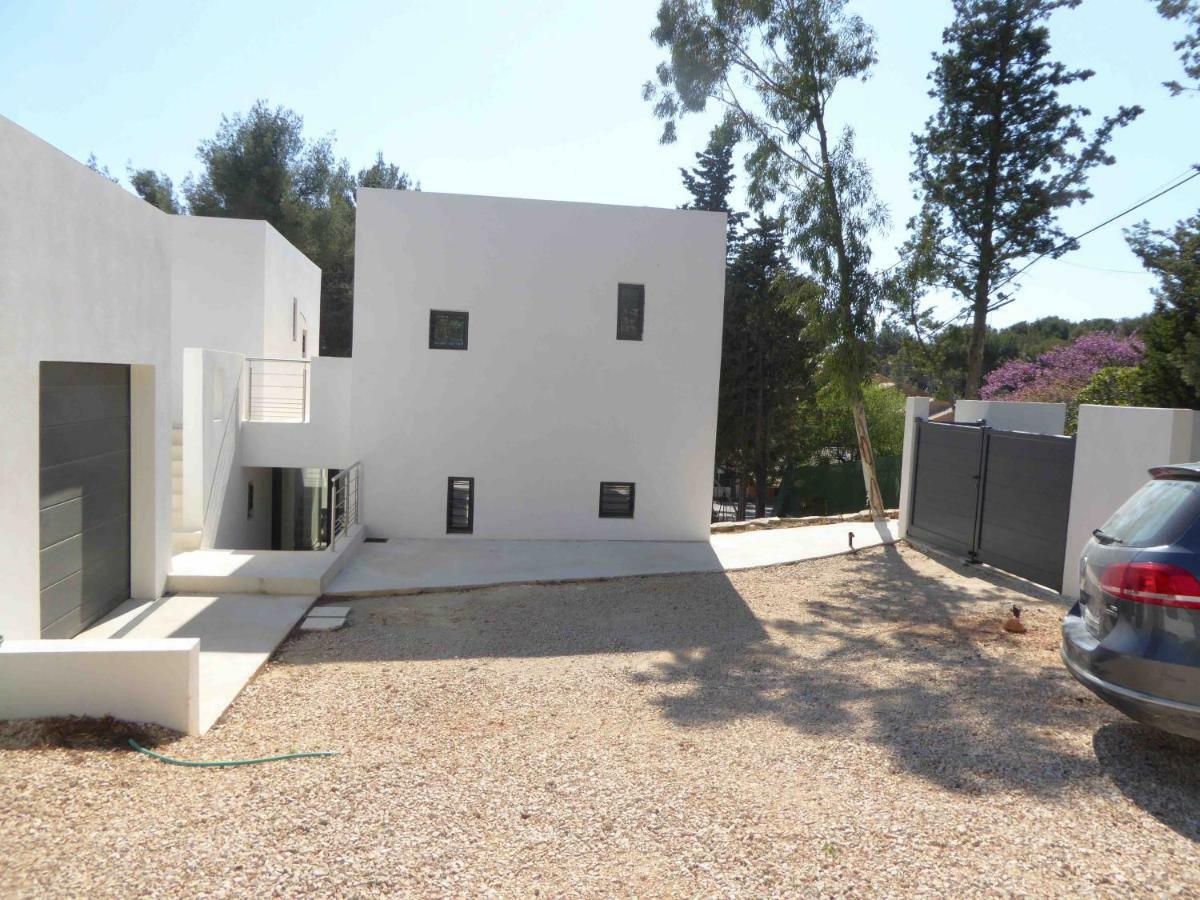 Villa Lucienne Bandol , T2 4 Etoiles Avec Garage, Dans Les Calanques Экстерьер фото