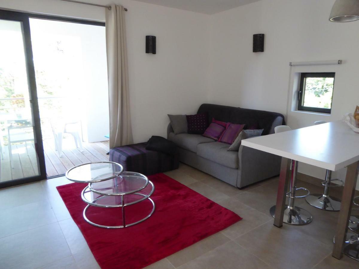 Villa Lucienne Bandol , T2 4 Etoiles Avec Garage, Dans Les Calanques Экстерьер фото