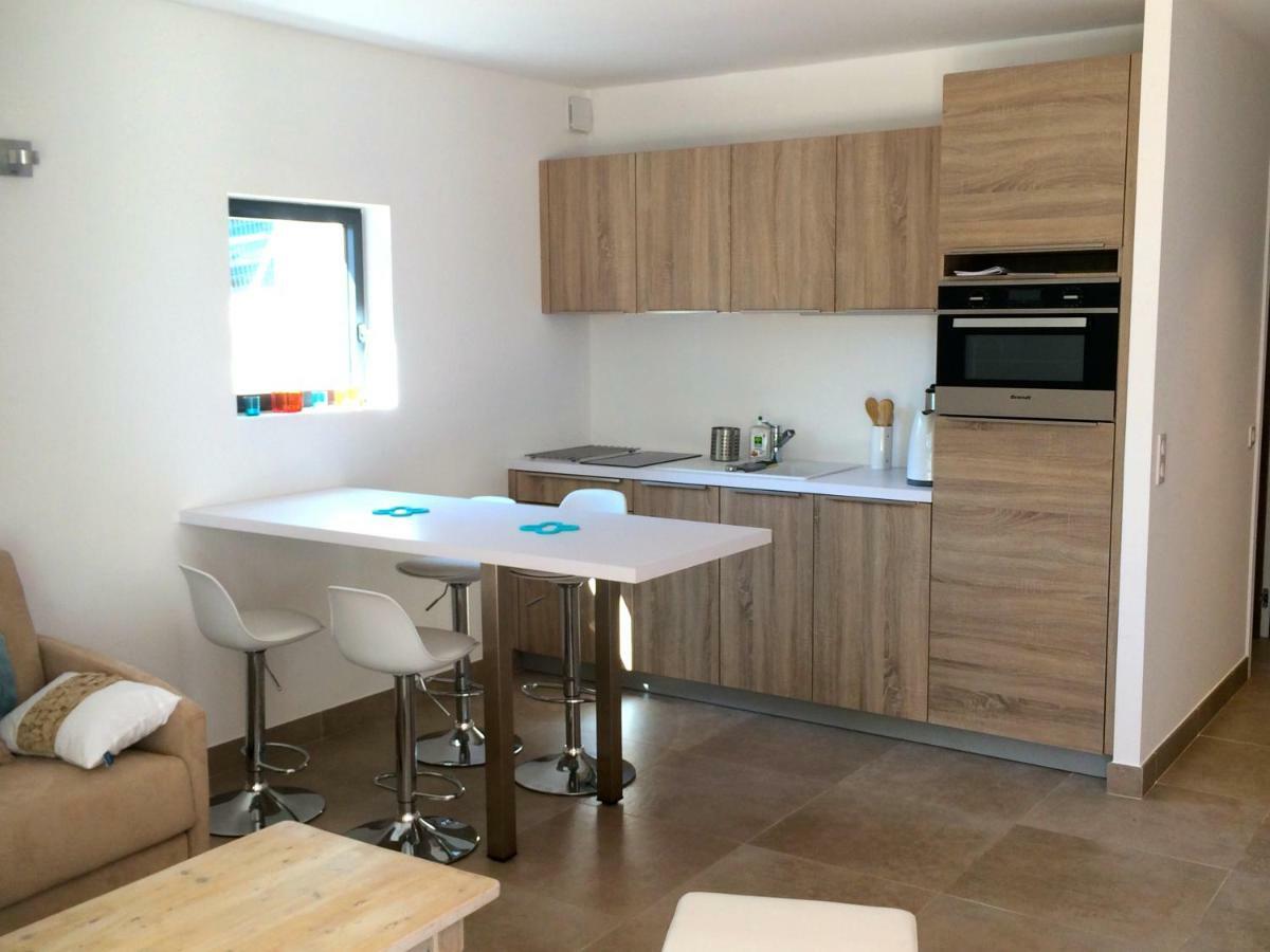 Villa Lucienne Bandol , T2 4 Etoiles Avec Garage, Dans Les Calanques Экстерьер фото